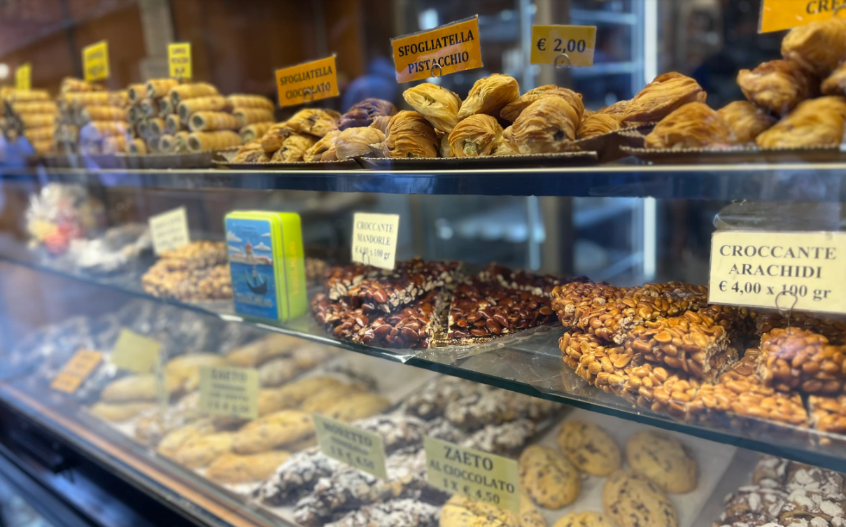 The Ultimate Guide to Venice After Dark: Pastries, Espresso & Artisan Gelato | Savor Italy Tours
